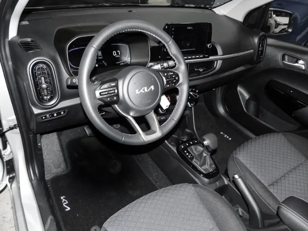Kia Picanto - Thumbnail 5
