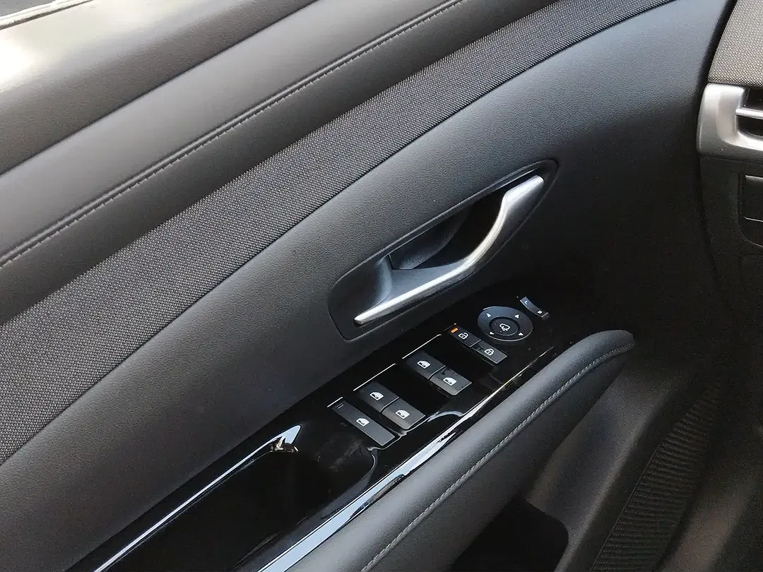 Hyundai TUCSON - Thumbnail 12