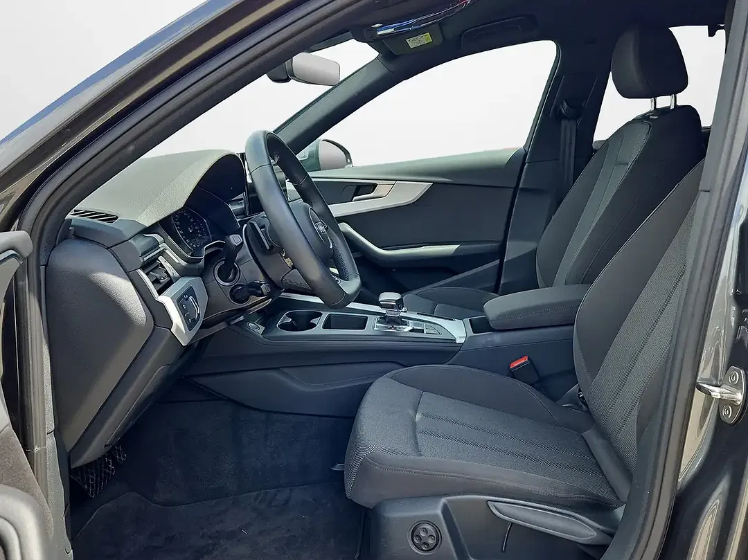 Audi A4 - Thumbnail 7