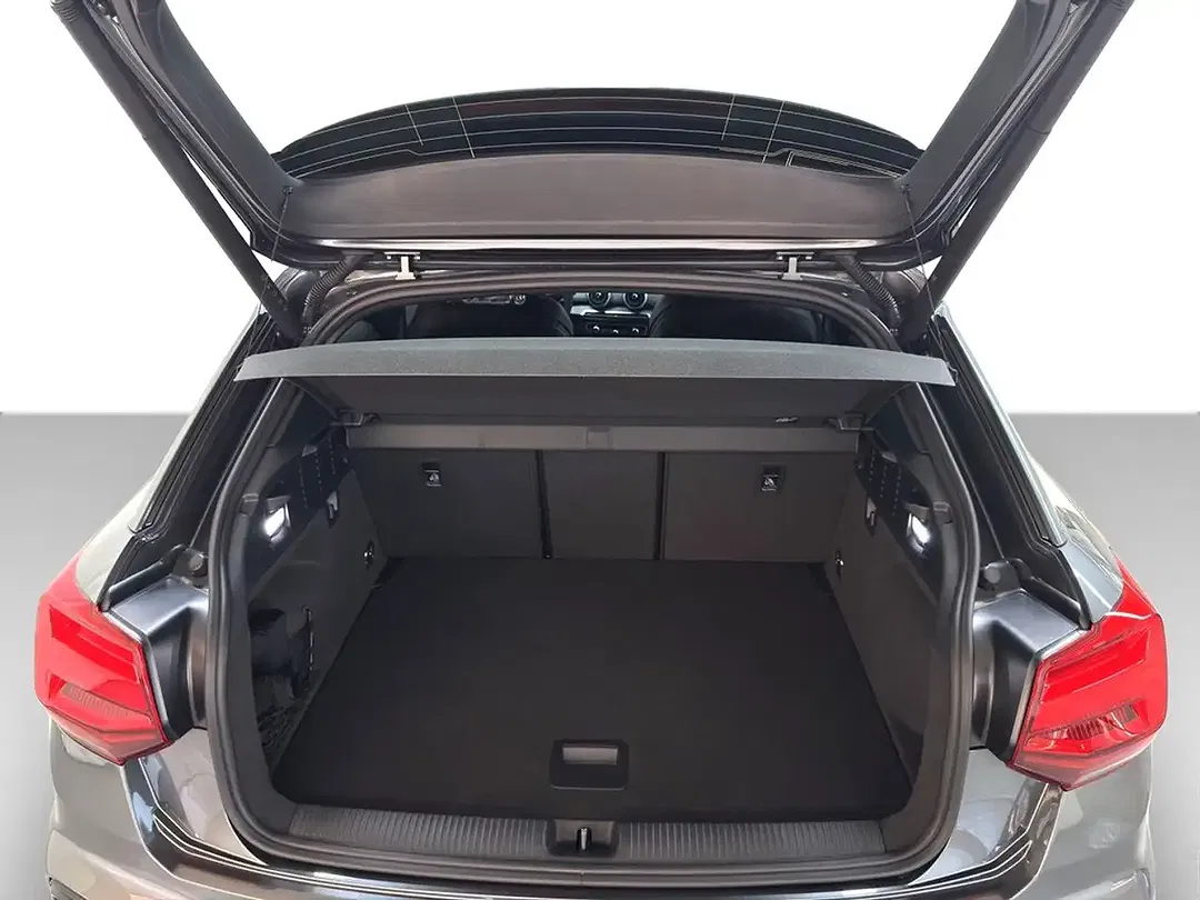 Audi Q2 - Thumbnail 9