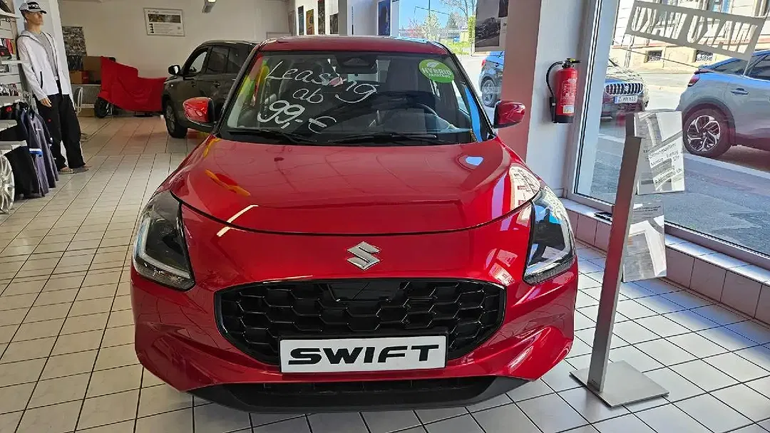 Suzuki Swift - Thumbnail 6