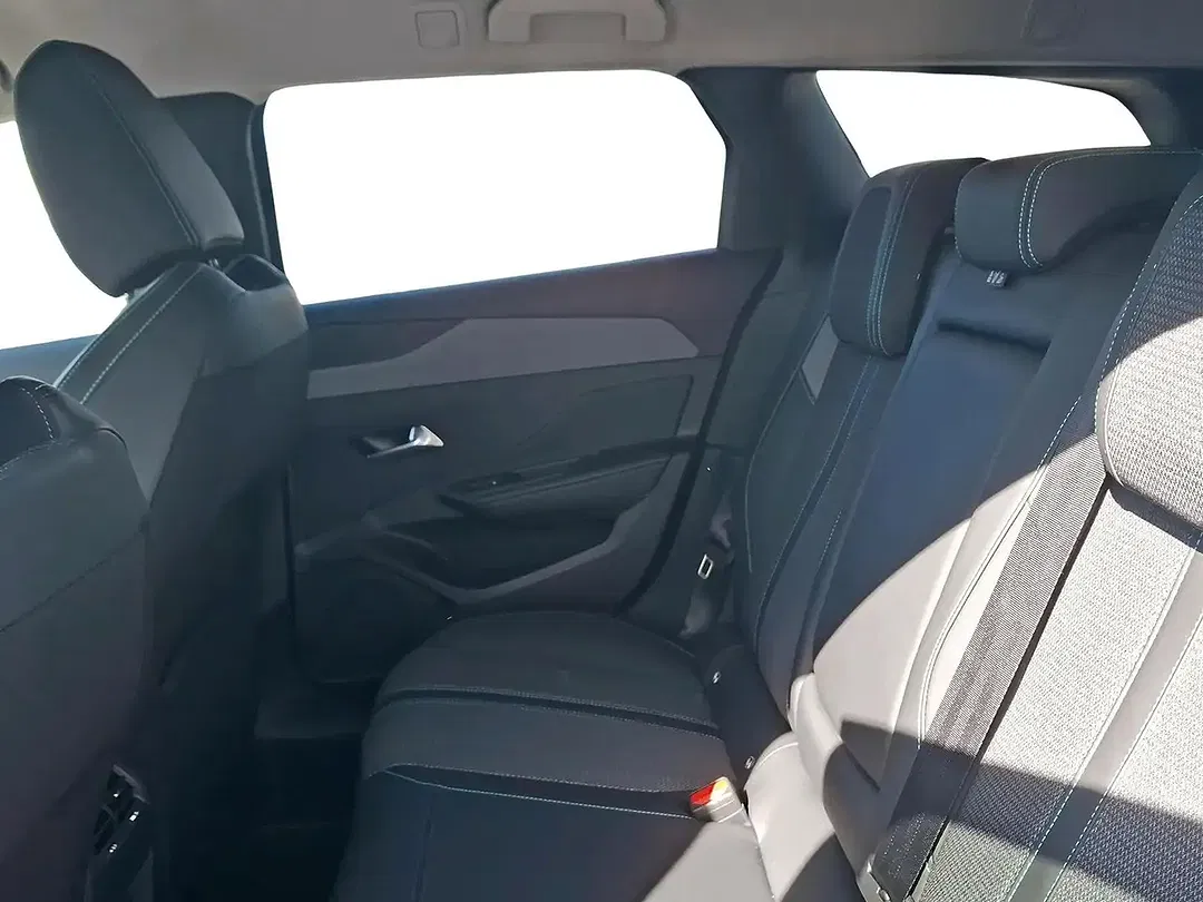 Peugeot 308 - Thumbnail 8