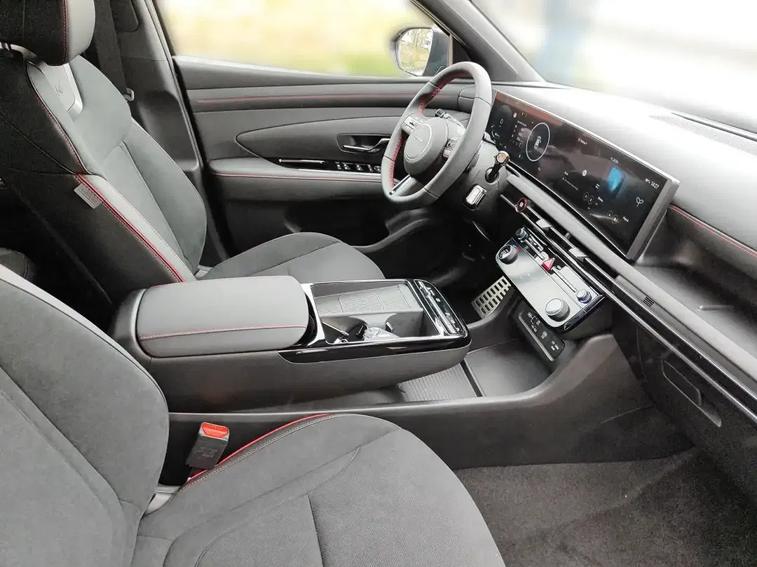 Hyundai TUCSON - Thumbnail 14