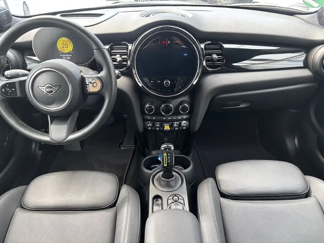 MINI Cooper SE - Thumbnail 8