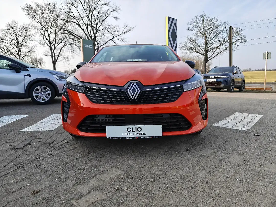 Renault Clio - Thumbnail 6