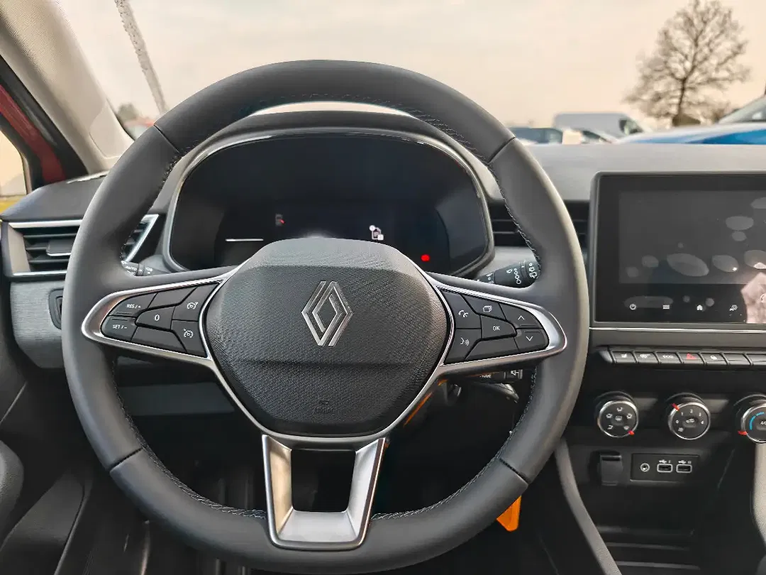 Renault Clio - Thumbnail 9