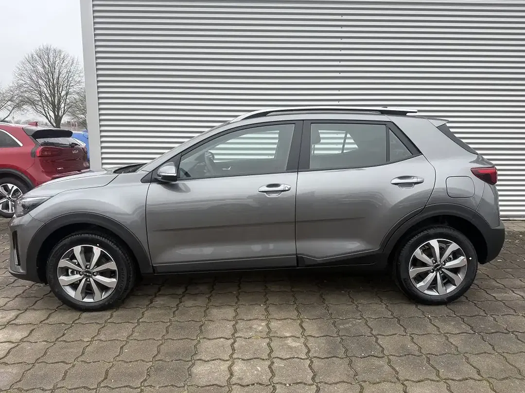 Kia Stonic - Thumbnail 4