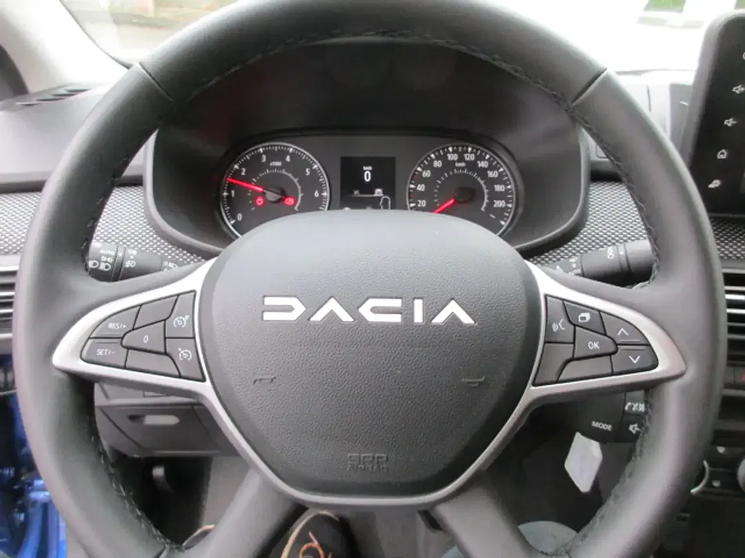 Dacia Logan - Thumbnail 13