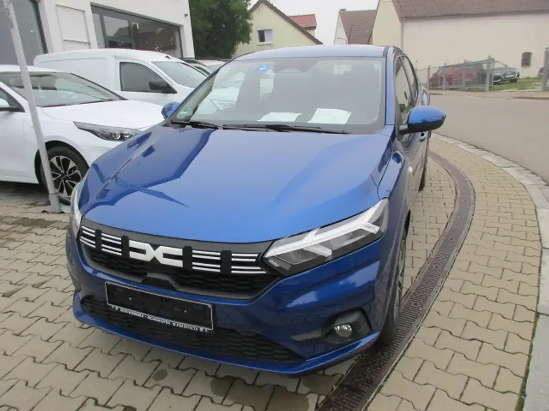 Dacia Logan - Thumbnail 4
