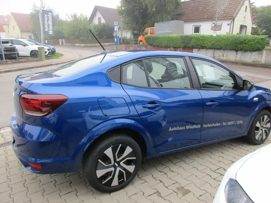 Dacia Logan - Thumbnail 8