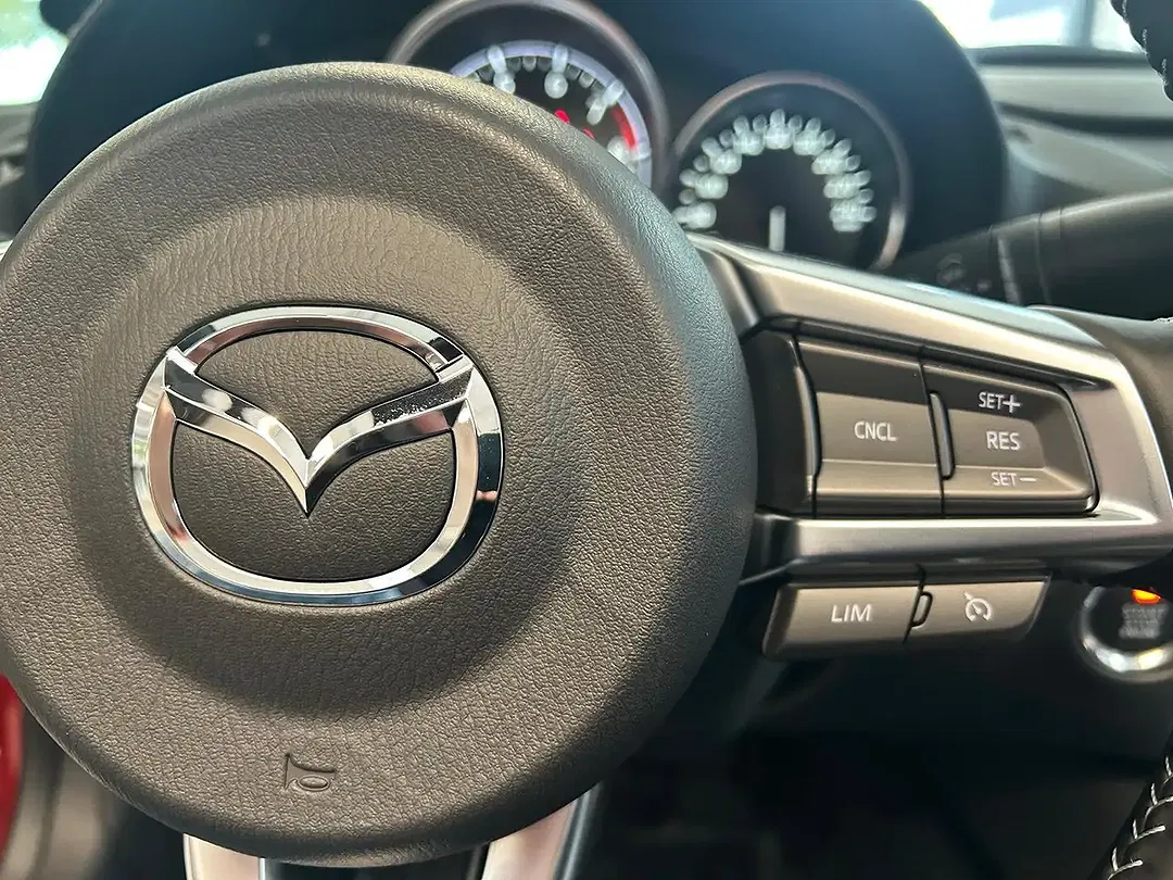Mazda MX-5 - Thumbnail 12