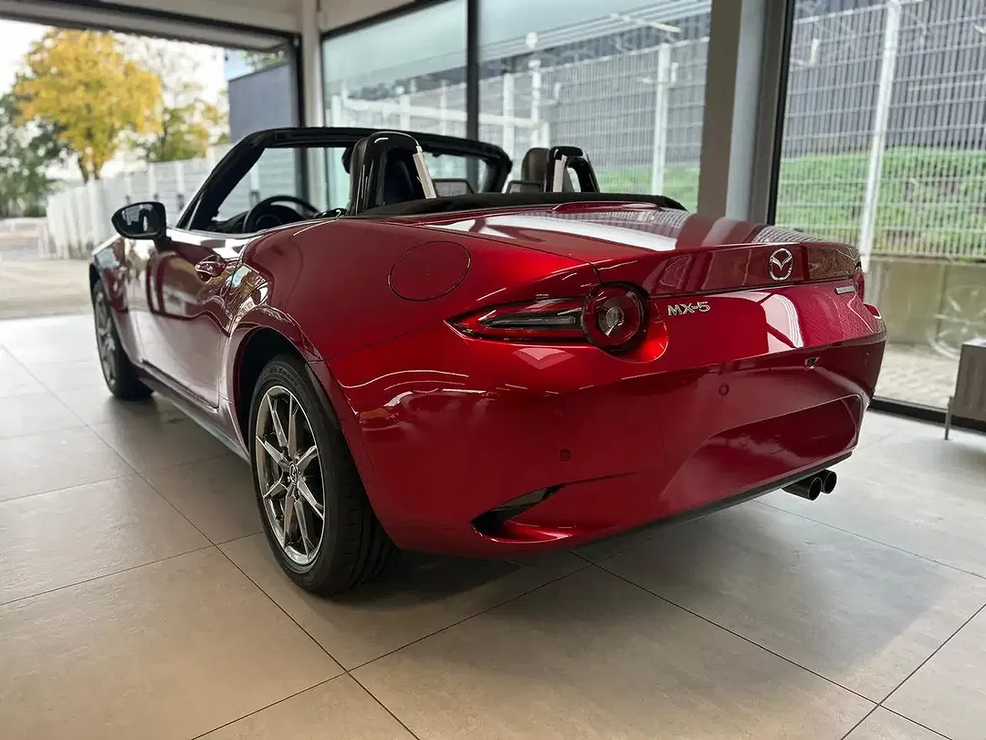 Mazda MX-5 - Thumbnail 7
