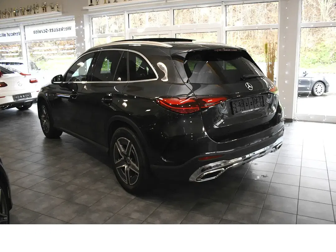 Mercedes-Benz GLC 200 - Thumbnail 3