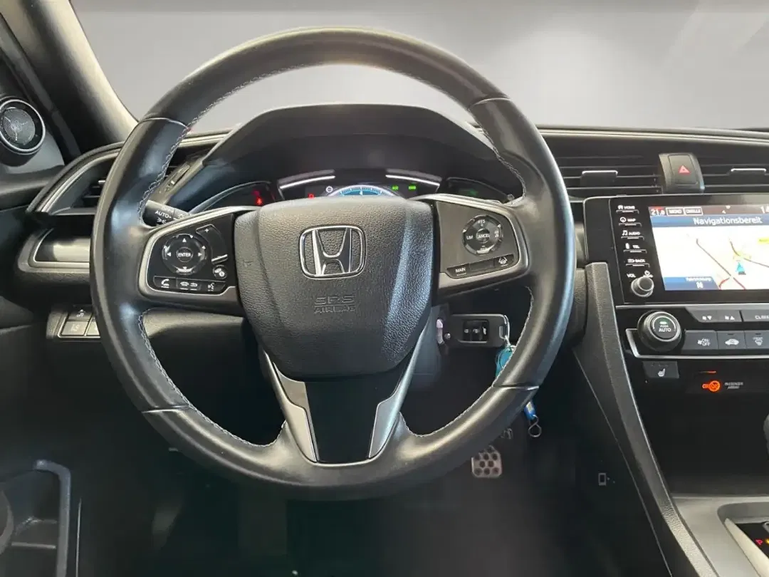 Honda Civic - Thumbnail 10