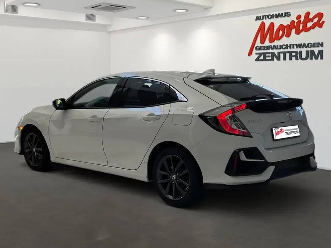 Honda Civic - Thumbnail 4