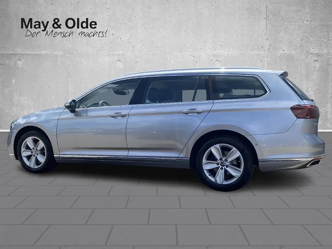 Volkswagen Passat Variant - Thumbnail 2