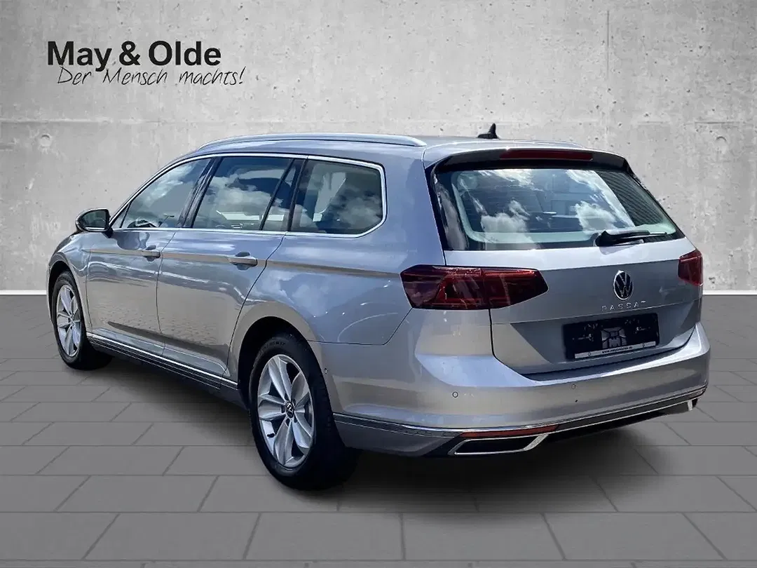 Volkswagen Passat Variant - Thumbnail 5