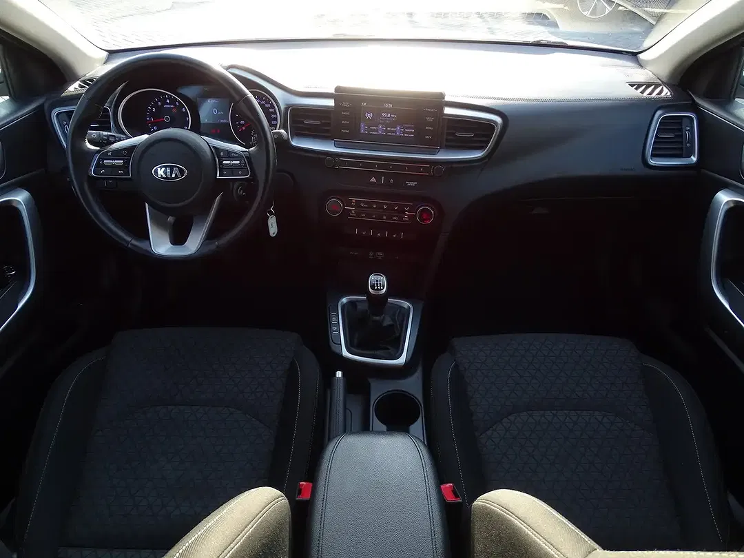 Kia Ceed SW / cee'd SW - Thumbnail 8