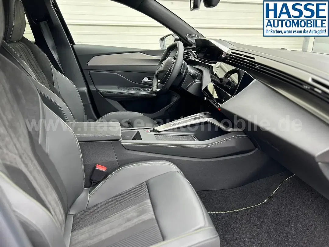 Peugeot 308 - Thumbnail 11