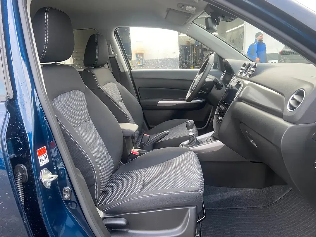 Suzuki Vitara - Thumbnail 11