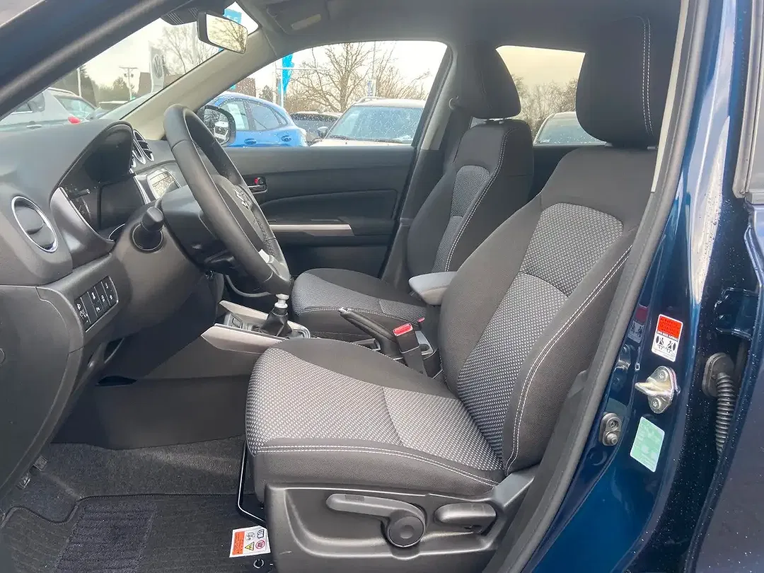 Suzuki Vitara - Thumbnail 7