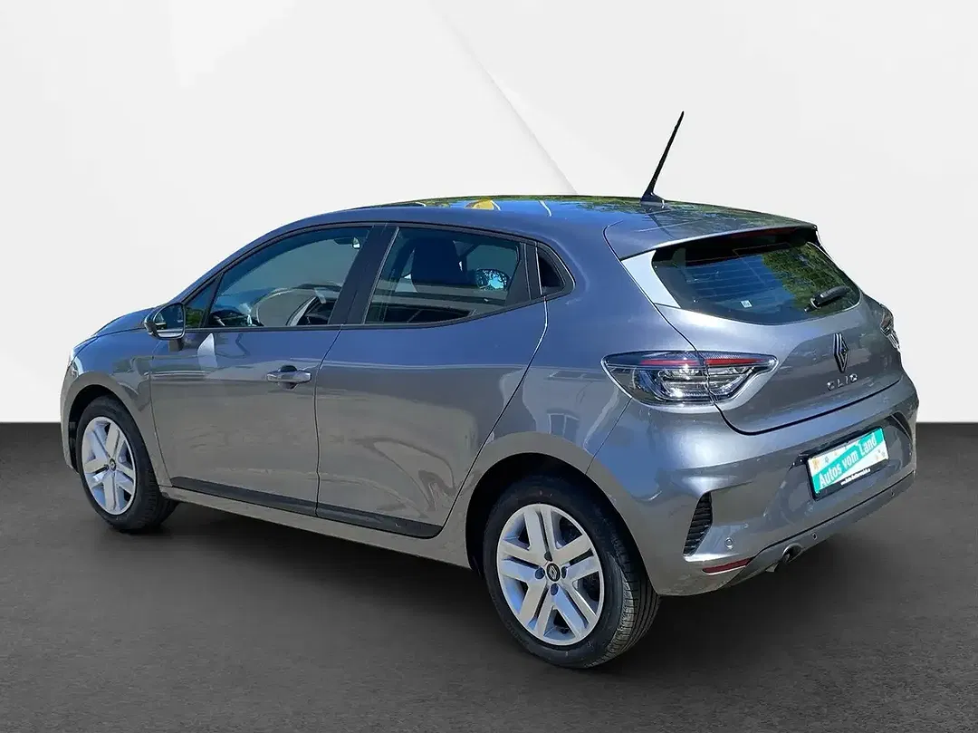 Renault Clio - Thumbnail 4