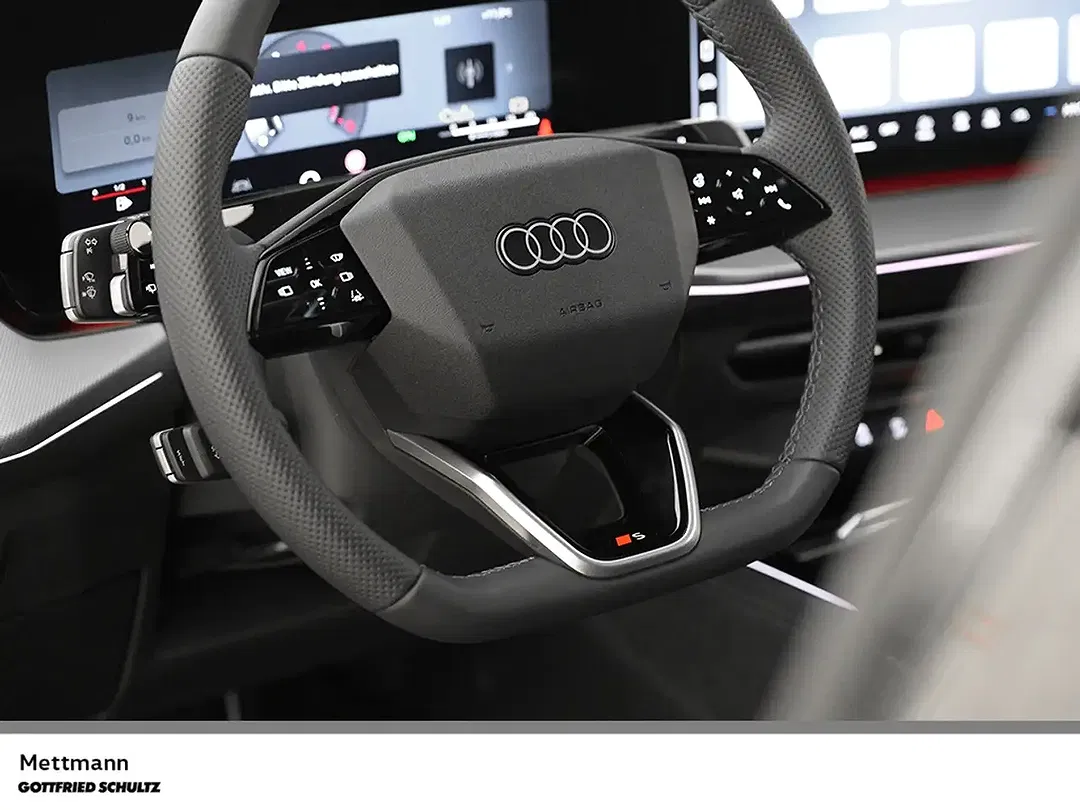 Audi Q3 - Thumbnail 10
