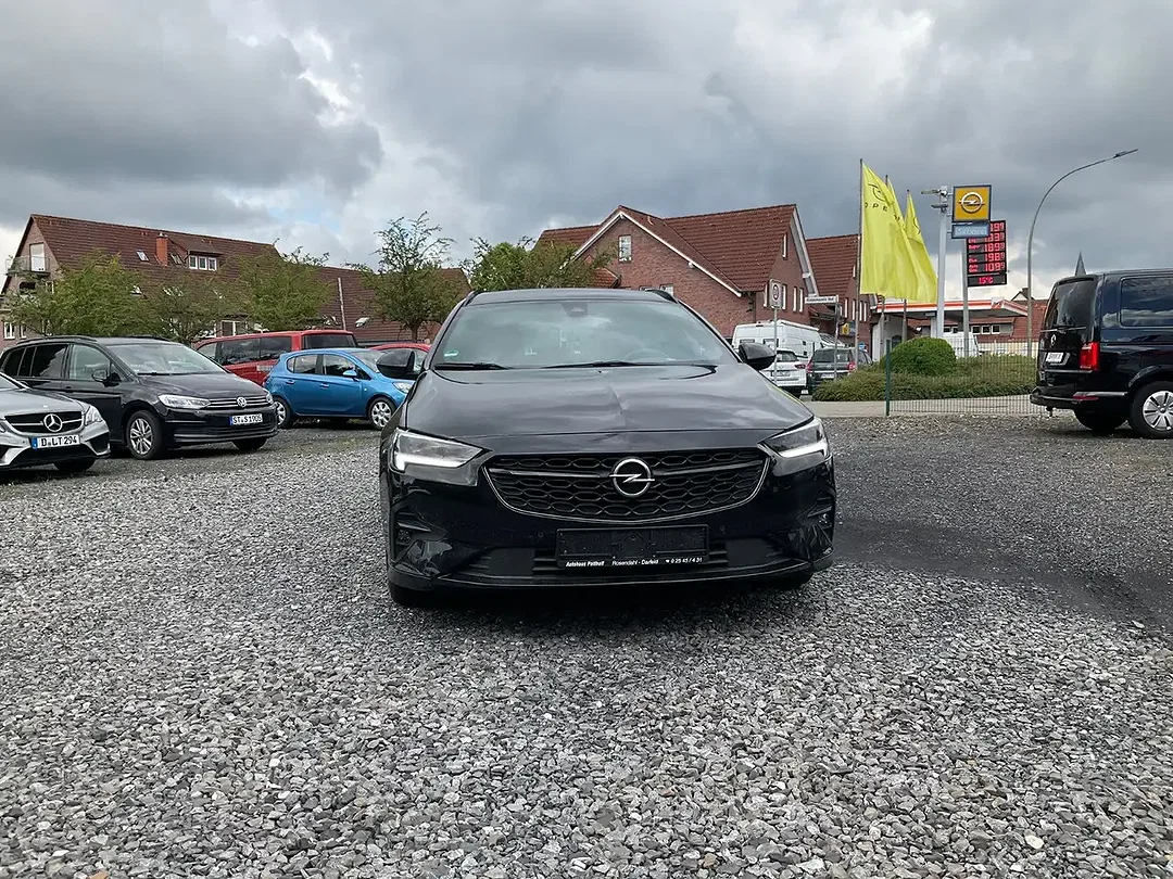 Opel Insignia - Afbeelding 1