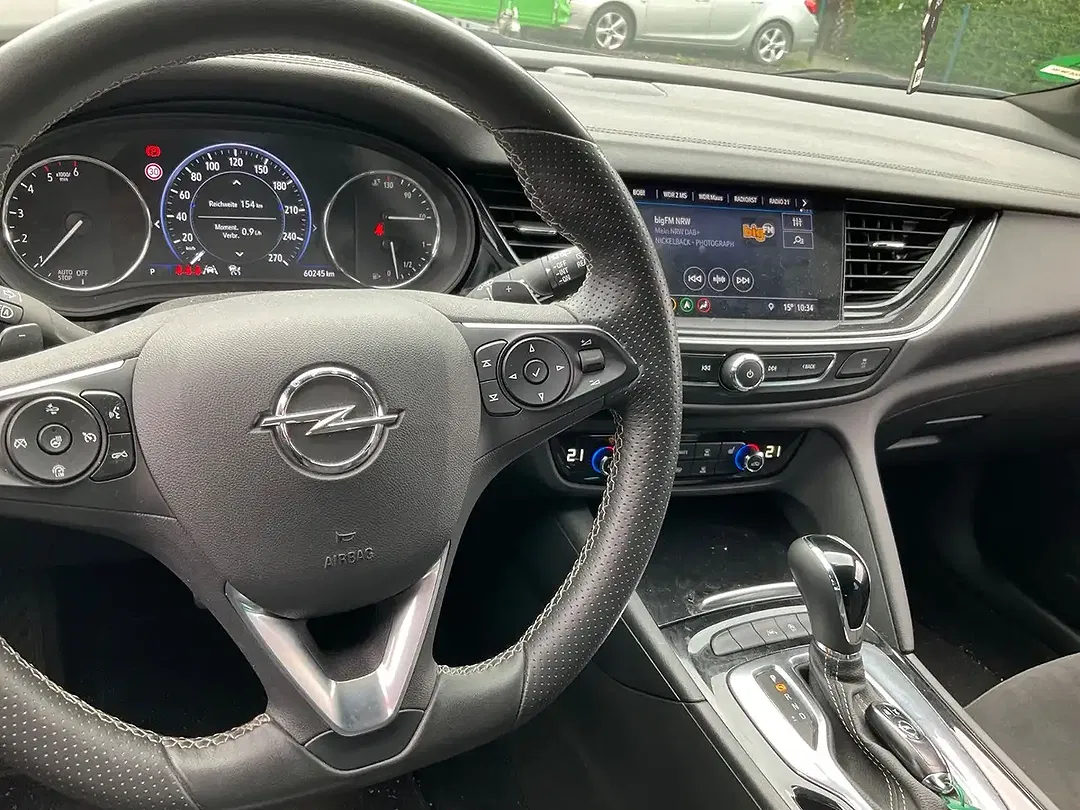 Opel Insignia - Thumbnail 9