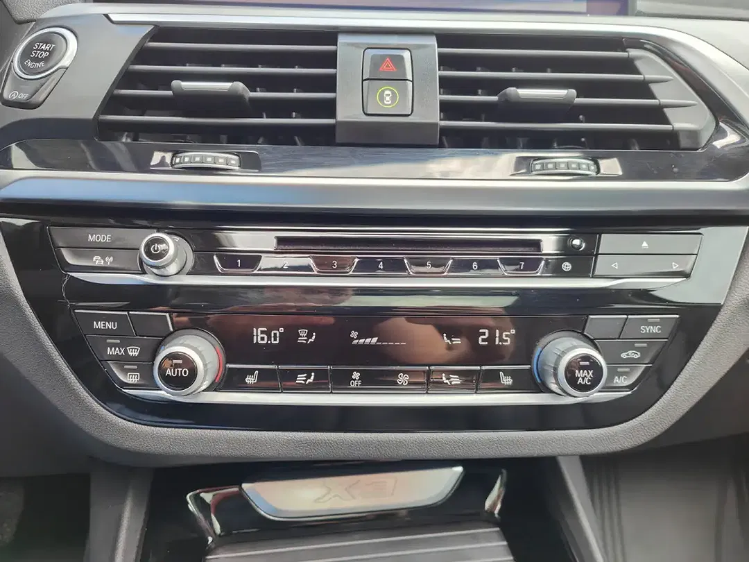 BMW X3 - Thumbnail 15