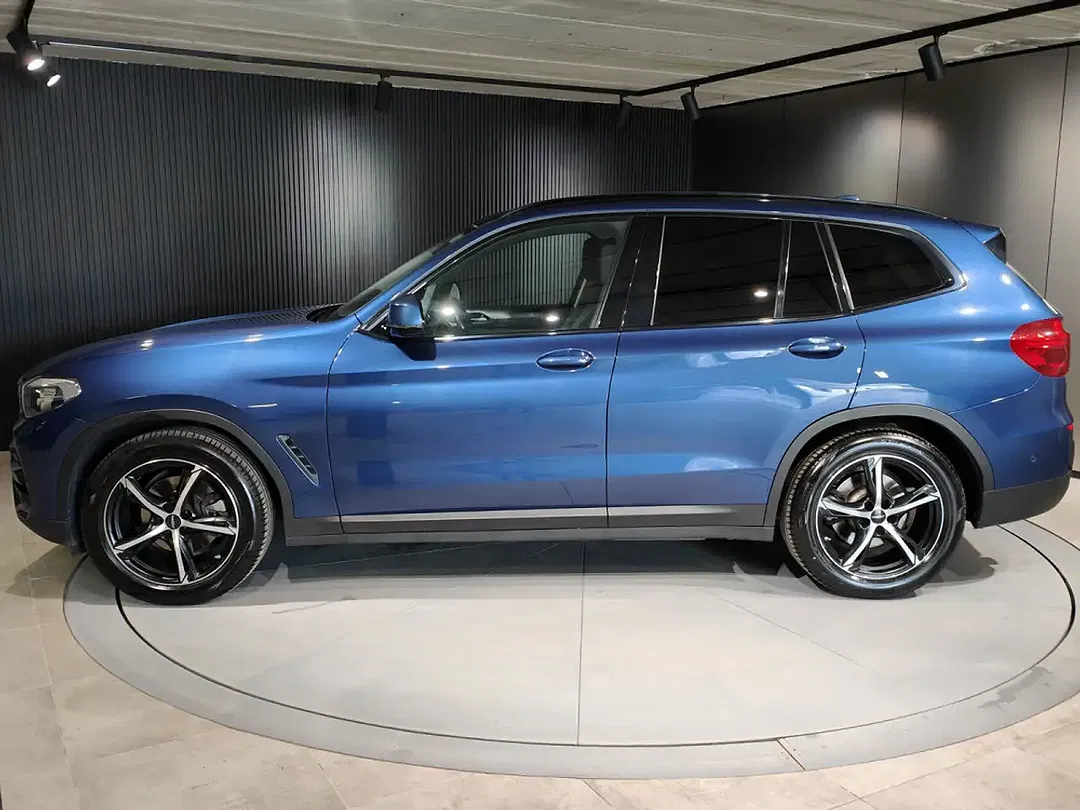 BMW X3 - Thumbnail 5