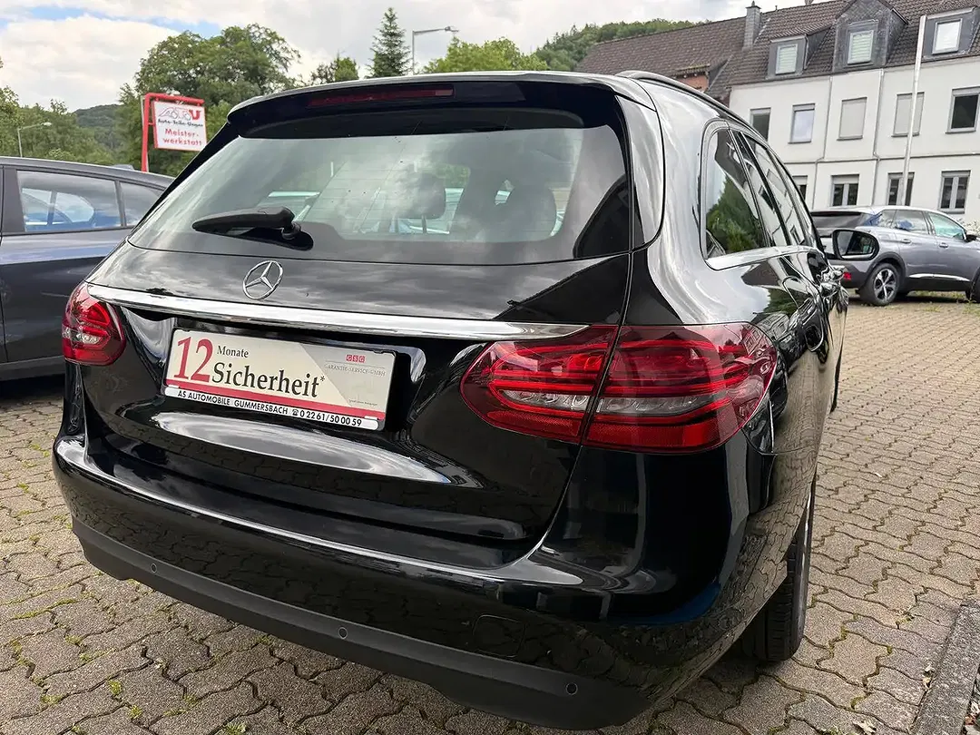 Mercedes-Benz C 180 - Thumbnail 3