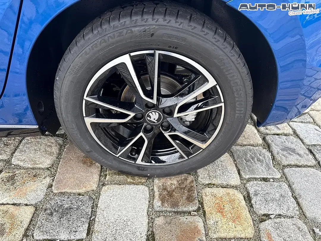 Skoda Fabia - Thumbnail 9
