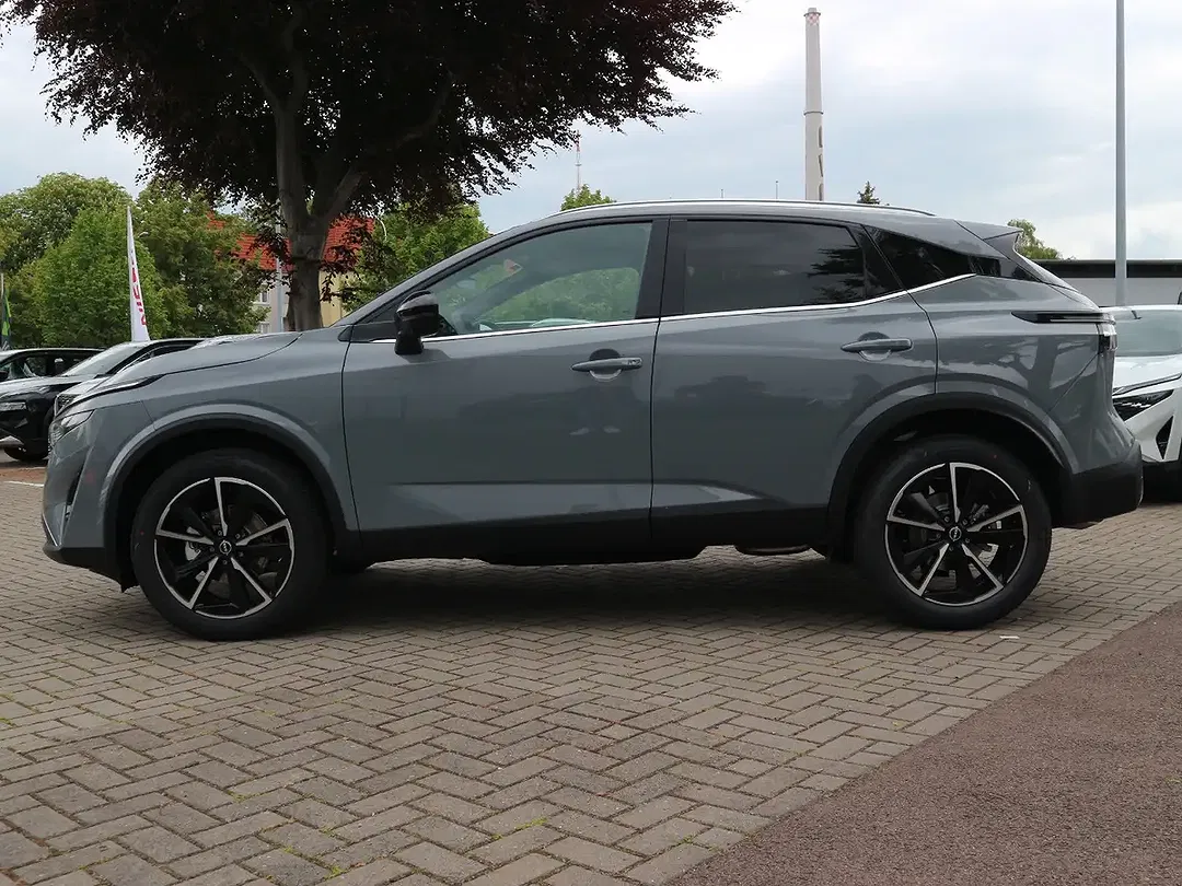 Nissan Qashqai - Thumbnail 8