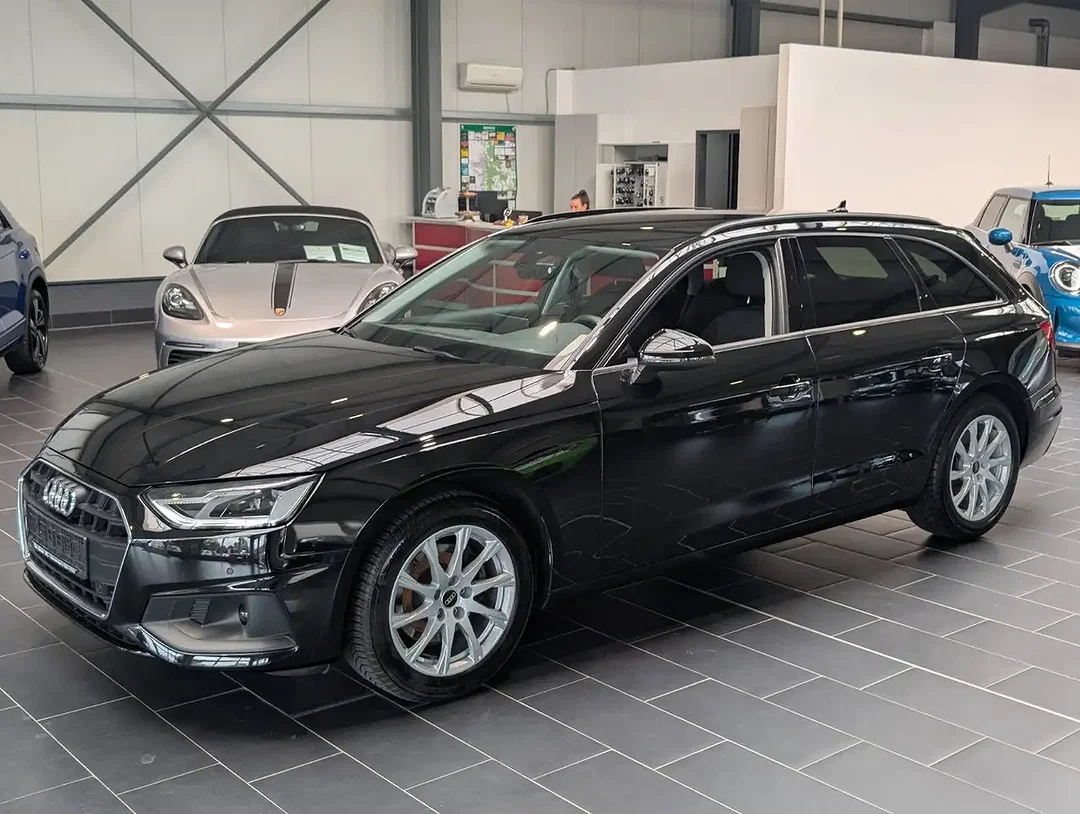 Audi A4 - Afbeelding 1
