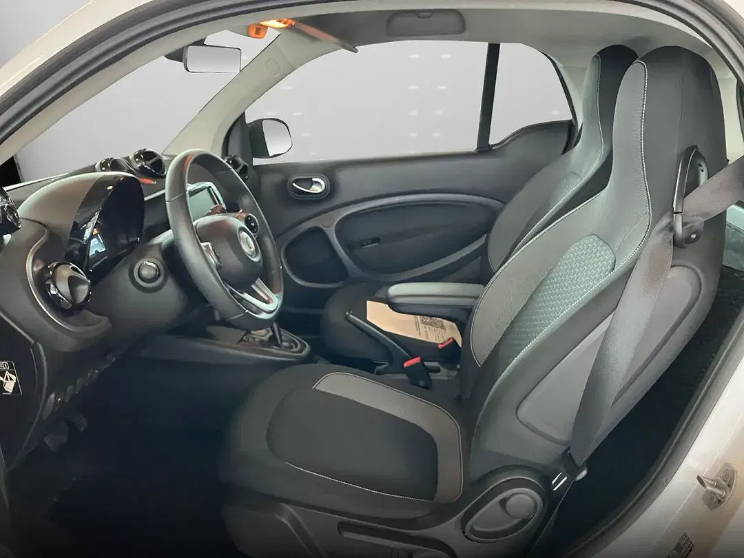 smart forTwo - Thumbnail 10