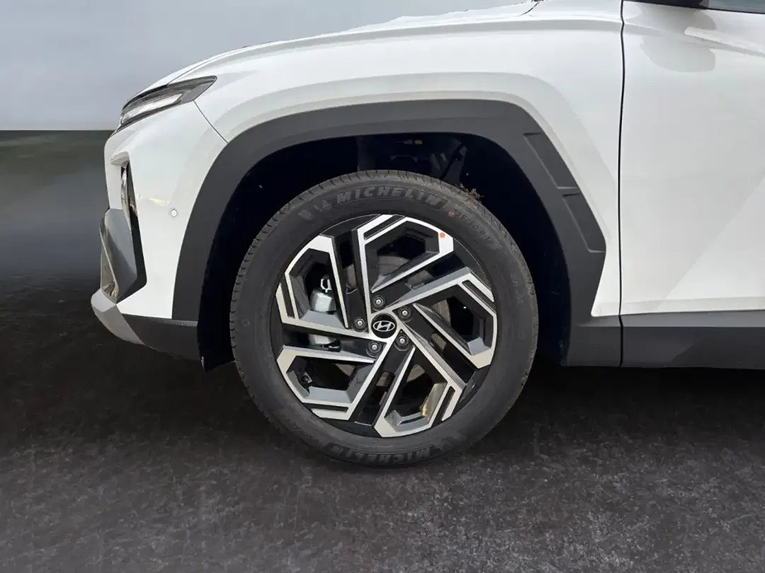 Hyundai TUCSON - Thumbnail 14
