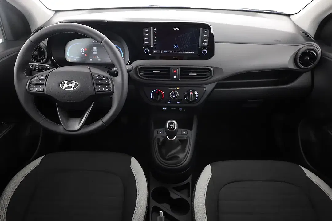 Hyundai i10 - Thumbnail 8