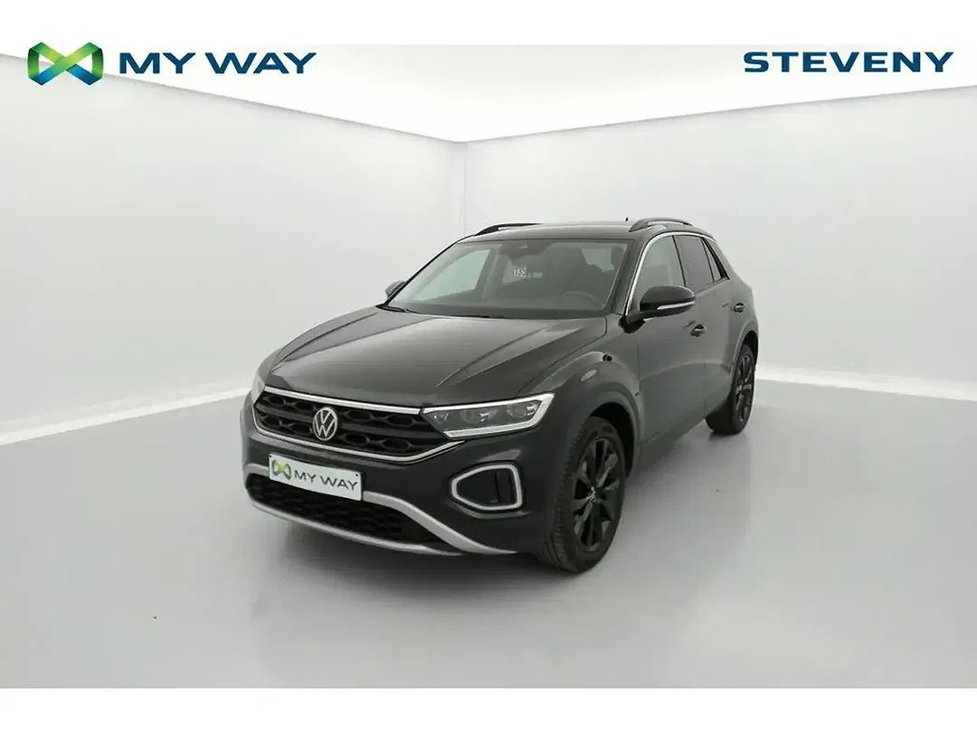 Volkswagen T-Roc - Thumbnail 1