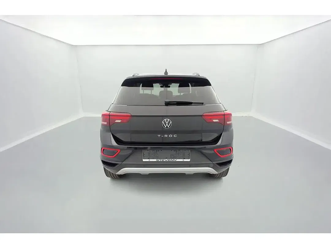 Volkswagen T-Roc - Thumbnail 11