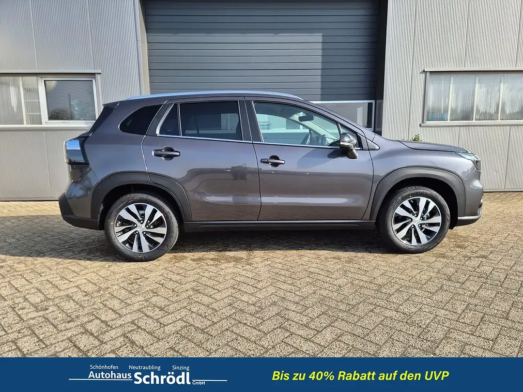 Suzuki S-Cross - Thumbnail 6