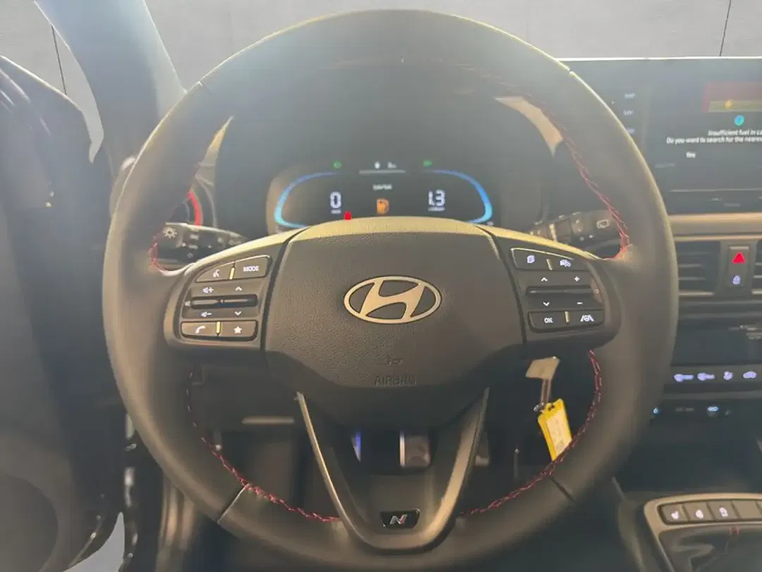 Hyundai i10 - Thumbnail 11
