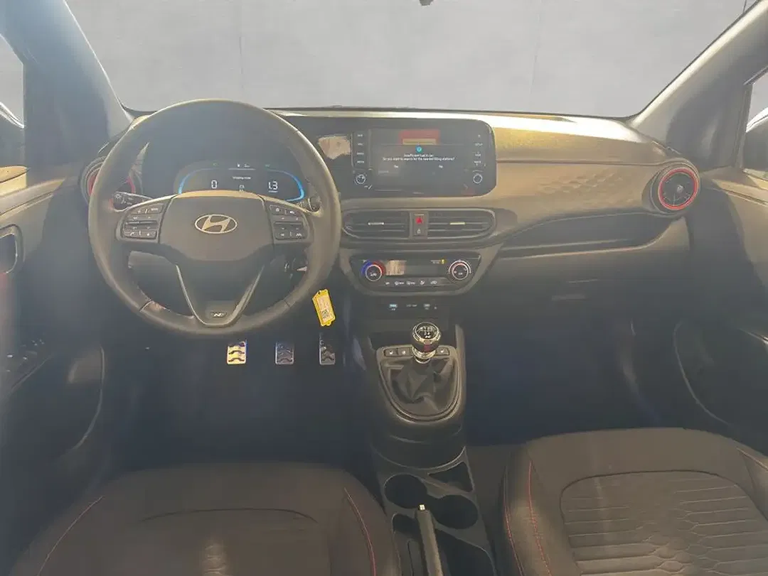 Hyundai i10 - Thumbnail 13