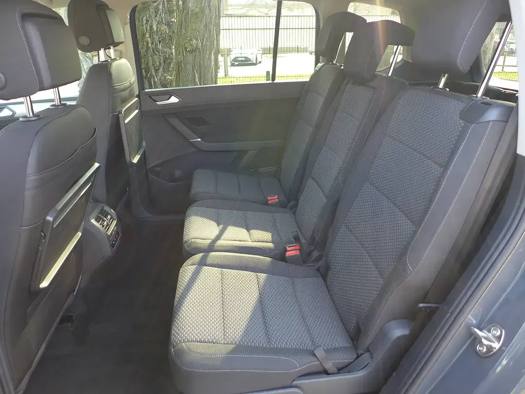 Volkswagen Touran - Thumbnail 13