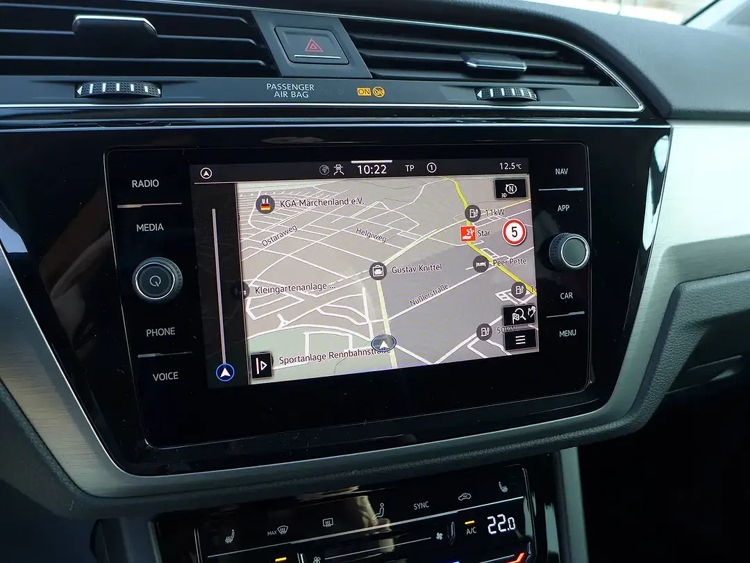 Volkswagen Touran - Thumbnail 7