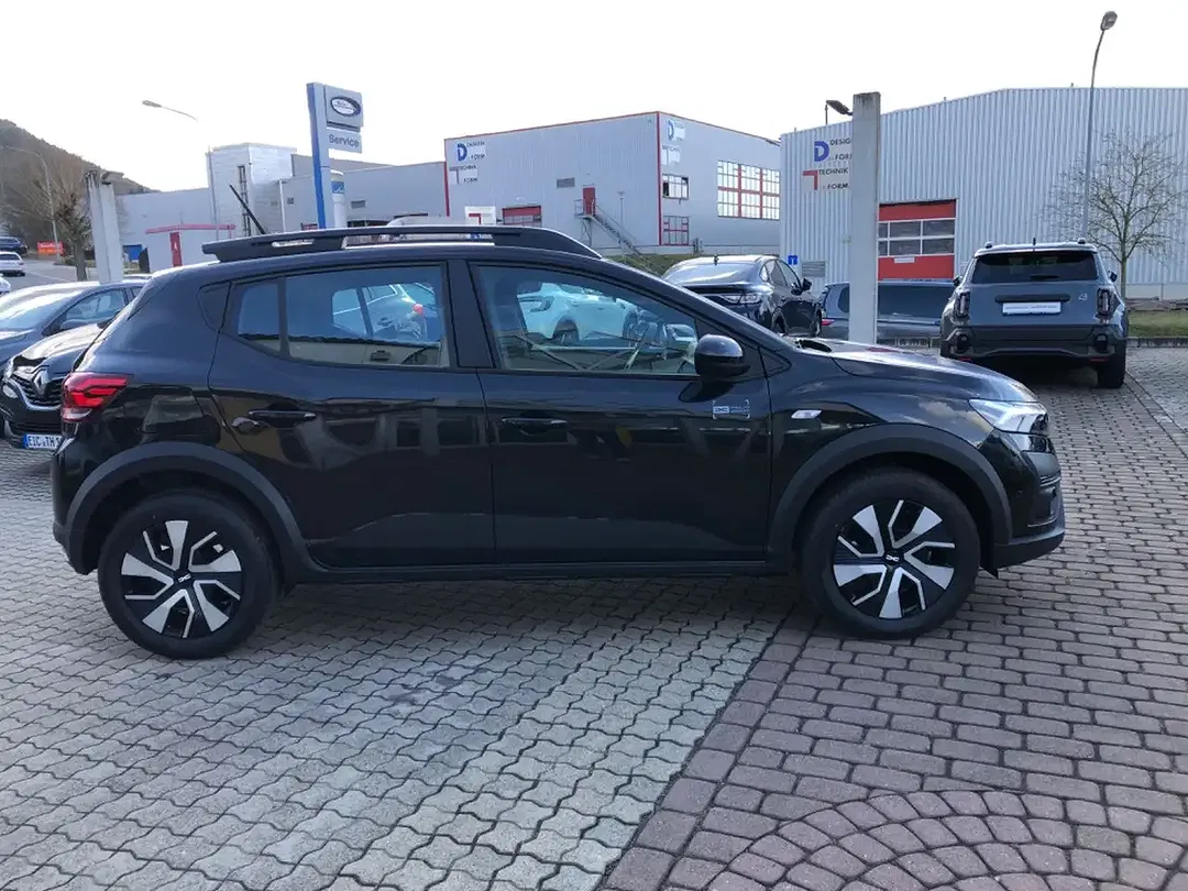 Dacia Sandero - Thumbnail 14