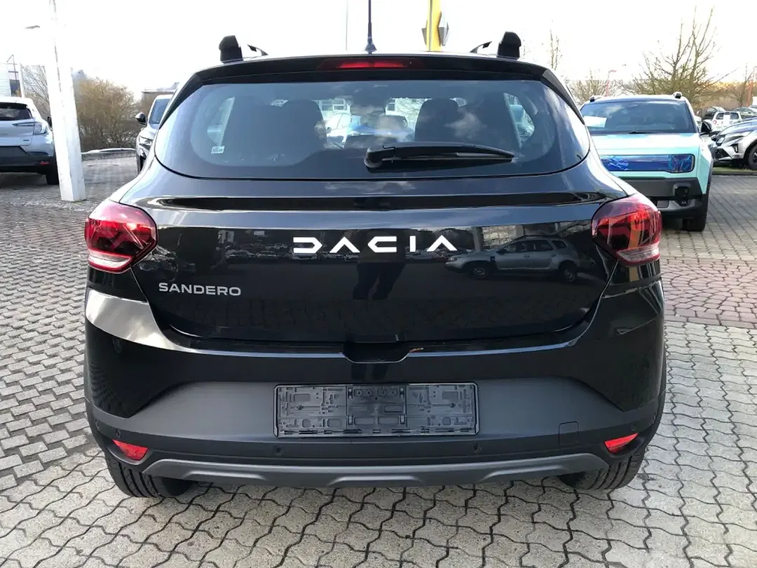 Dacia Sandero - Thumbnail 5