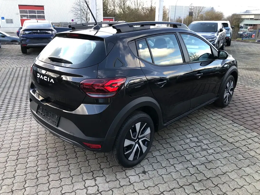 Dacia Sandero - Thumbnail 6