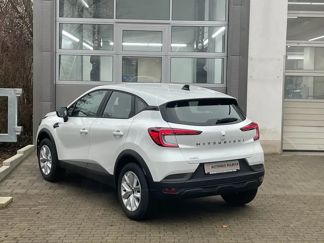 Mitsubishi ASX - Thumbnail 4