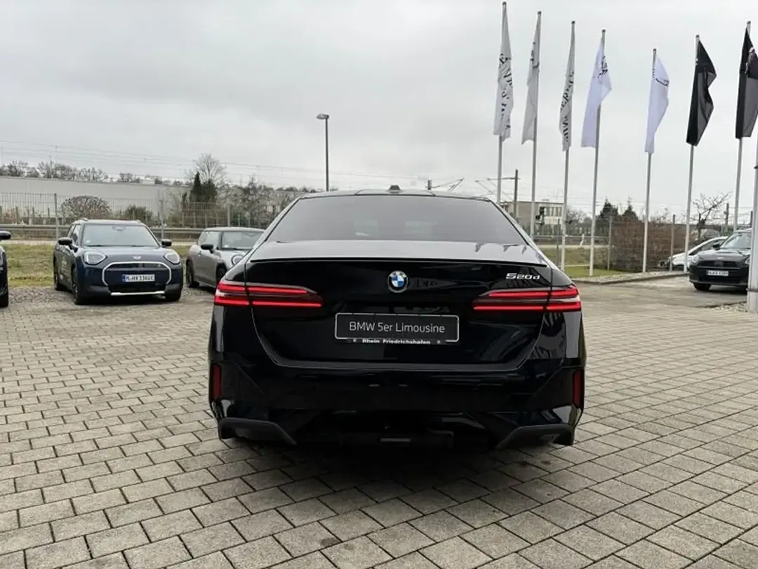 BMW 520 - Thumbnail 5
